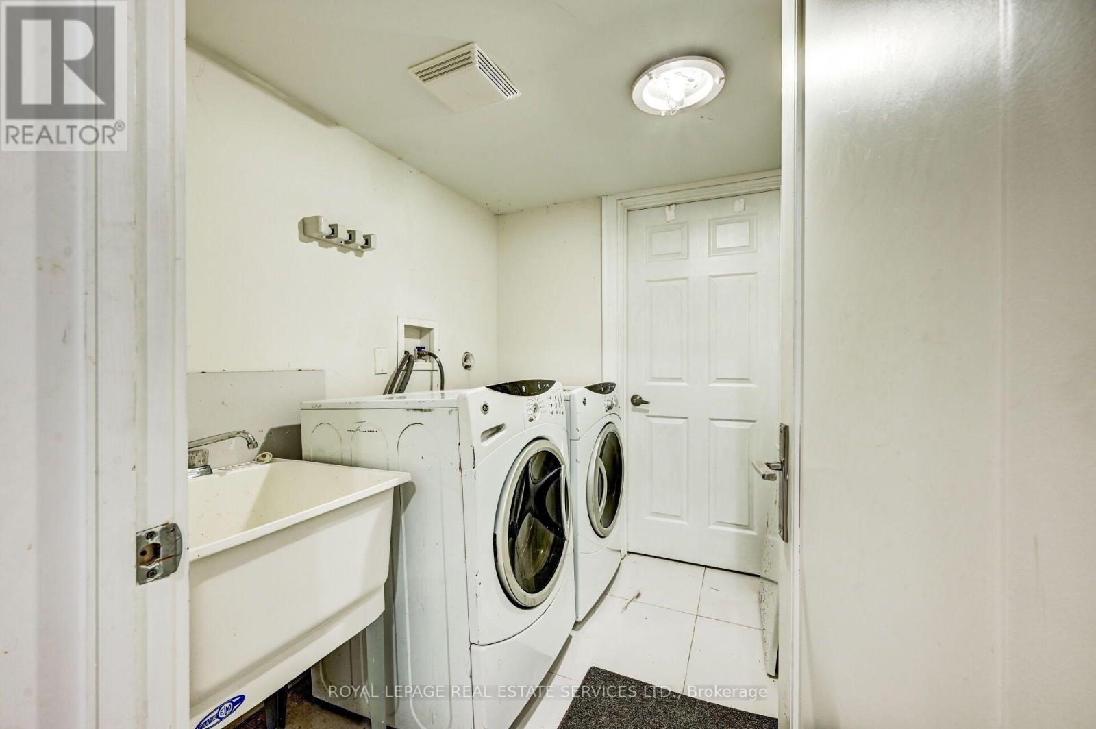 L - 63 Burrows Avenue, Toronto, Ontario  M9B 4W8 - Photo 22 - W14028000