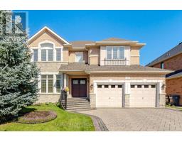 13 DOKKUM CRESCENT, Brampton, Ontario
