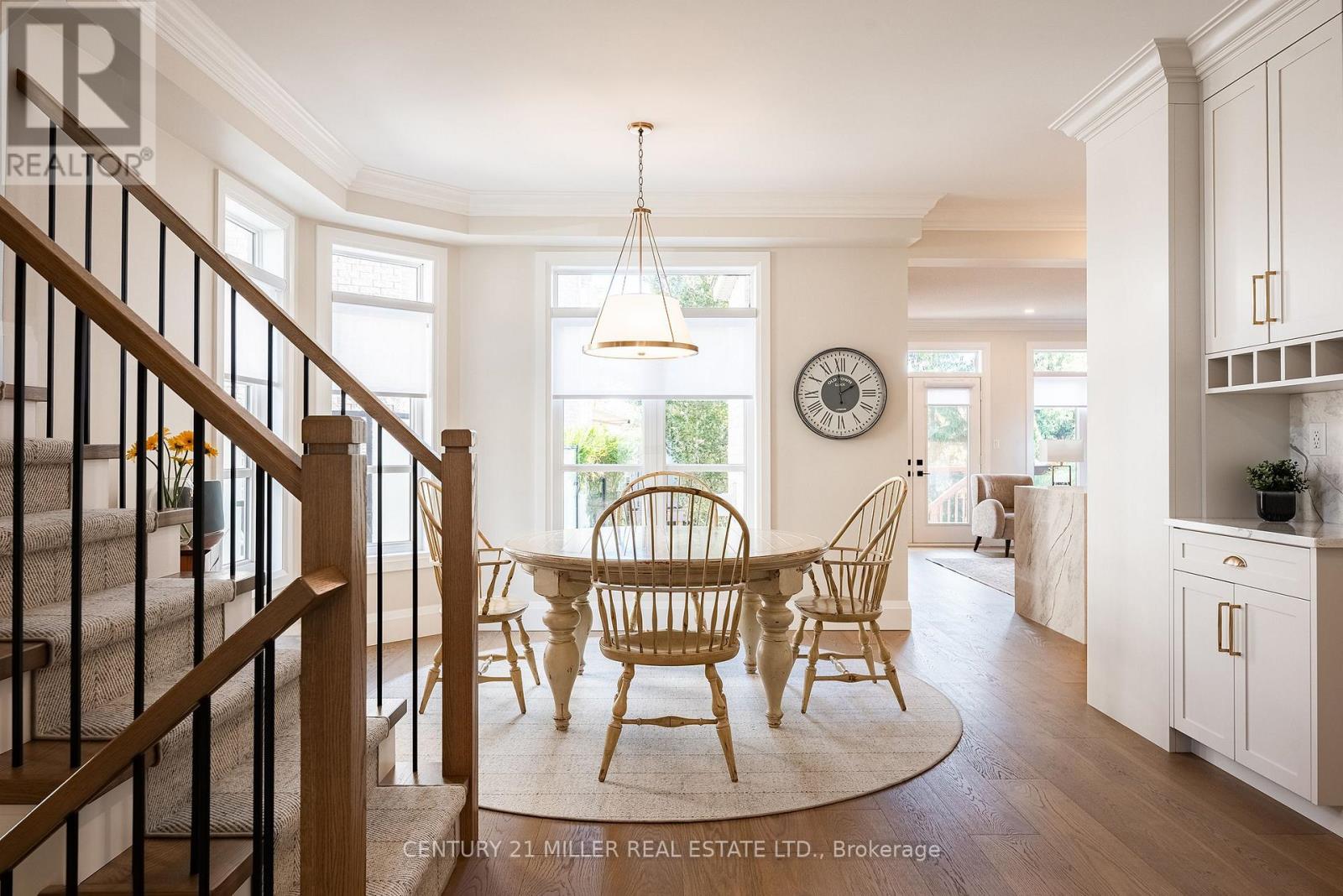 3168 Watercliffe Court, Oakville, Ontario  L6M 0K7 - Photo 8 - W14028086