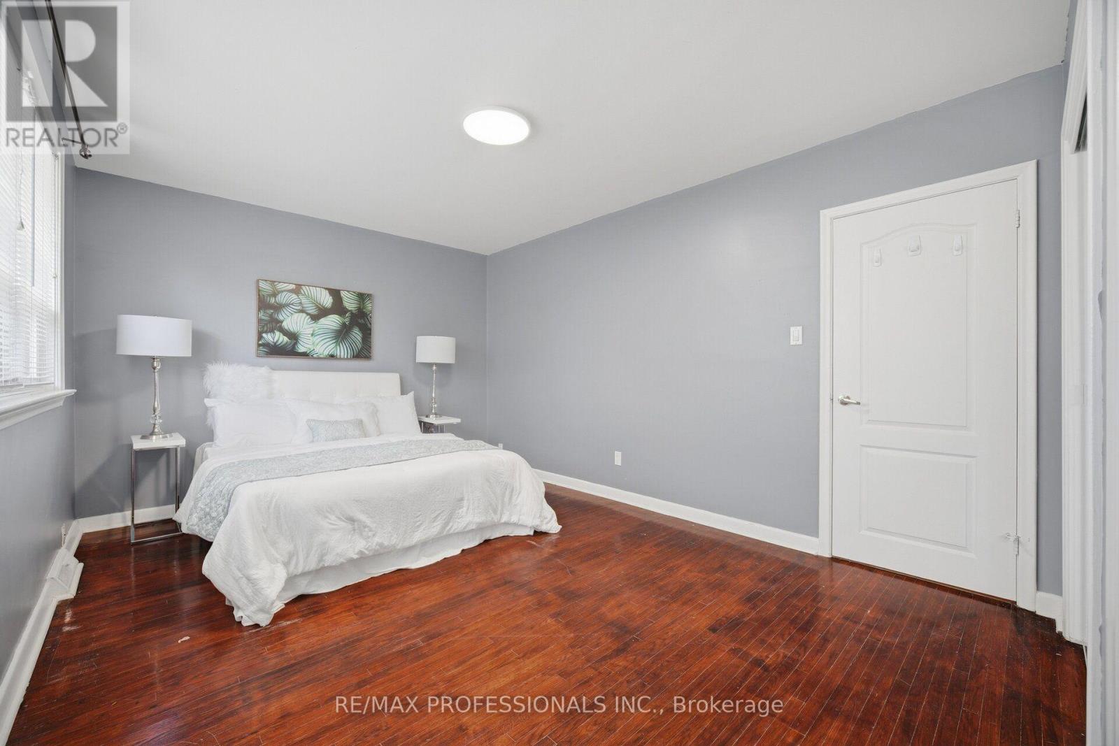 75 Sabrina Drive, Toronto, Ontario  M9R 2J8 - Photo 21 - W14028106