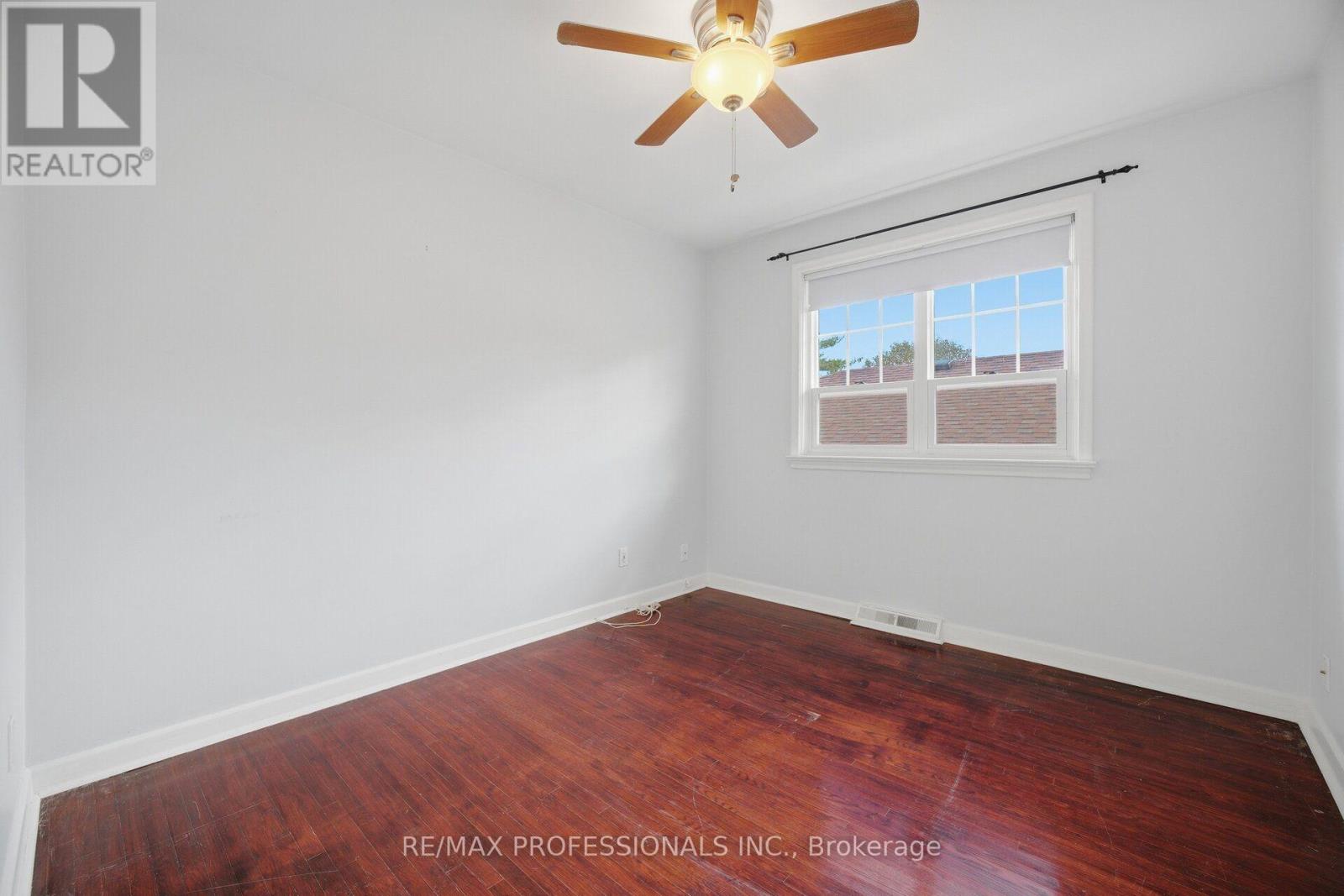 75 Sabrina Drive, Toronto, Ontario  M9R 2J8 - Photo 23 - W14028106
