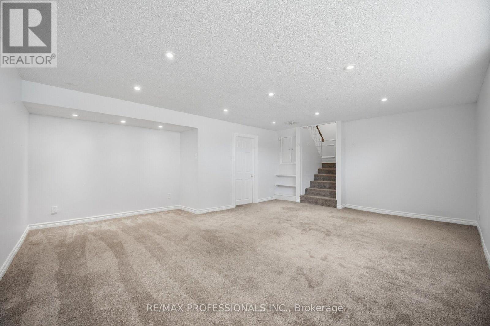 75 Sabrina Drive, Toronto, Ontario  M9R 2J8 - Photo 37 - W14028106