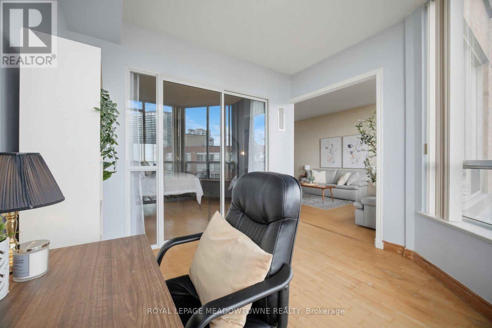 816 - 1 Ripley Avenue, Toronto, Ontario  M6S 4Z6 - Photo 22 - W14028138