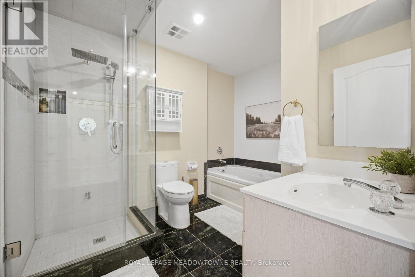 816 - 1 Ripley Avenue, Toronto, Ontario  M6S 4Z6 - Photo 23 - W14028138