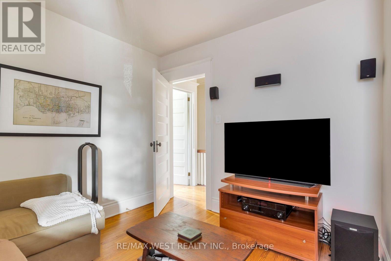 81 Chelsea Avenue, Toronto, Ontario  M6P 1B9 - Photo 23 - W14028154