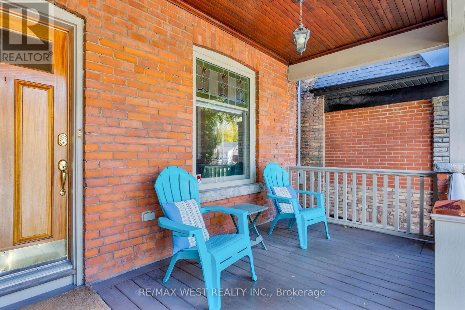 81 Chelsea Avenue, Toronto, Ontario  M6P 1B9 - Photo 3 - W14028154