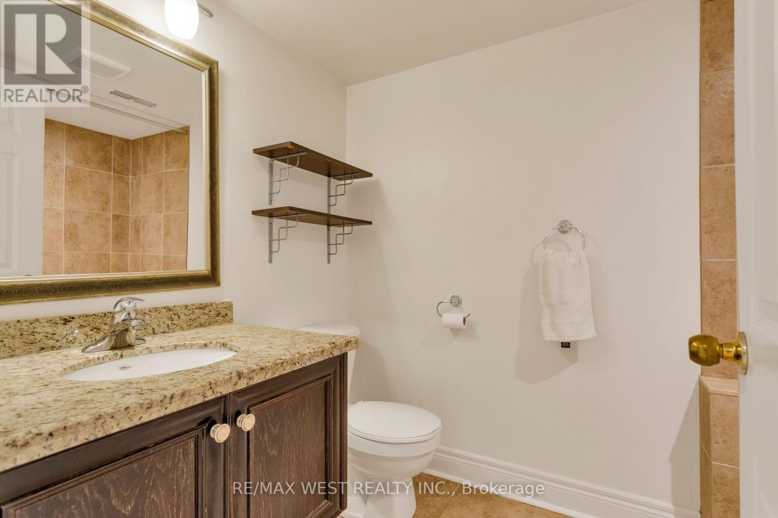 81 Chelsea Avenue, Toronto, Ontario  M6P 1B9 - Photo 34 - W14028154