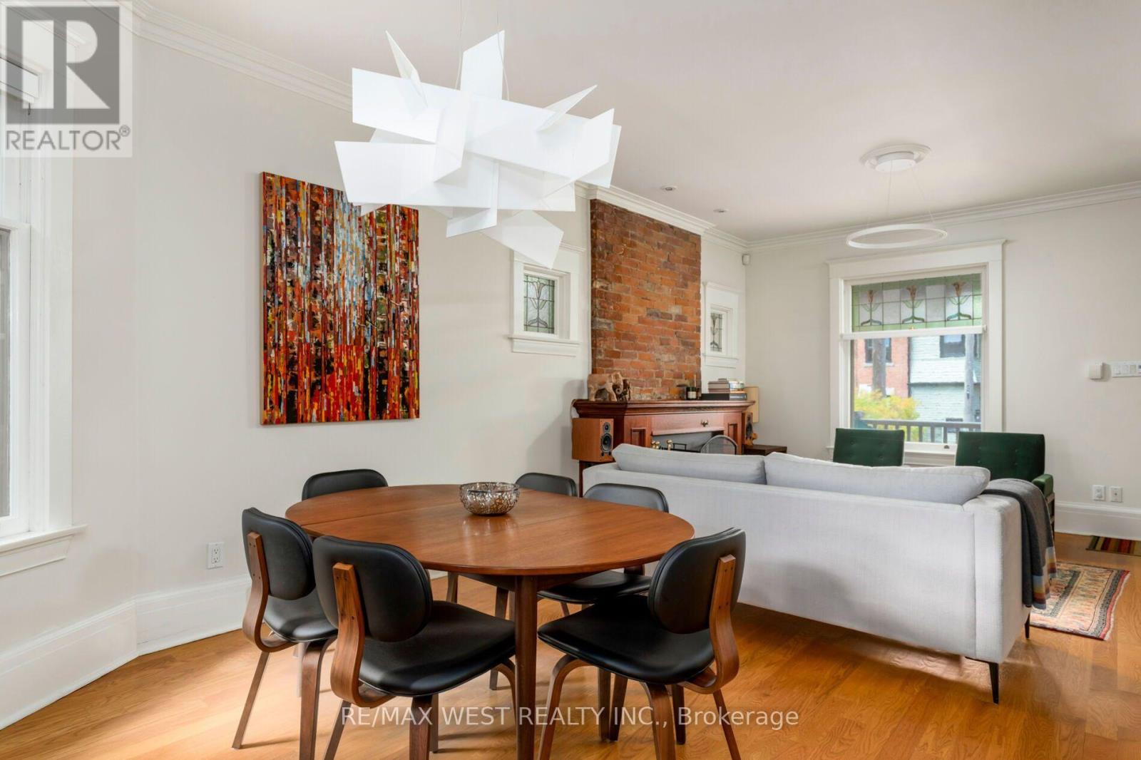 81 Chelsea Avenue, Toronto, Ontario  M6P 1B9 - Photo 8 - W14028154