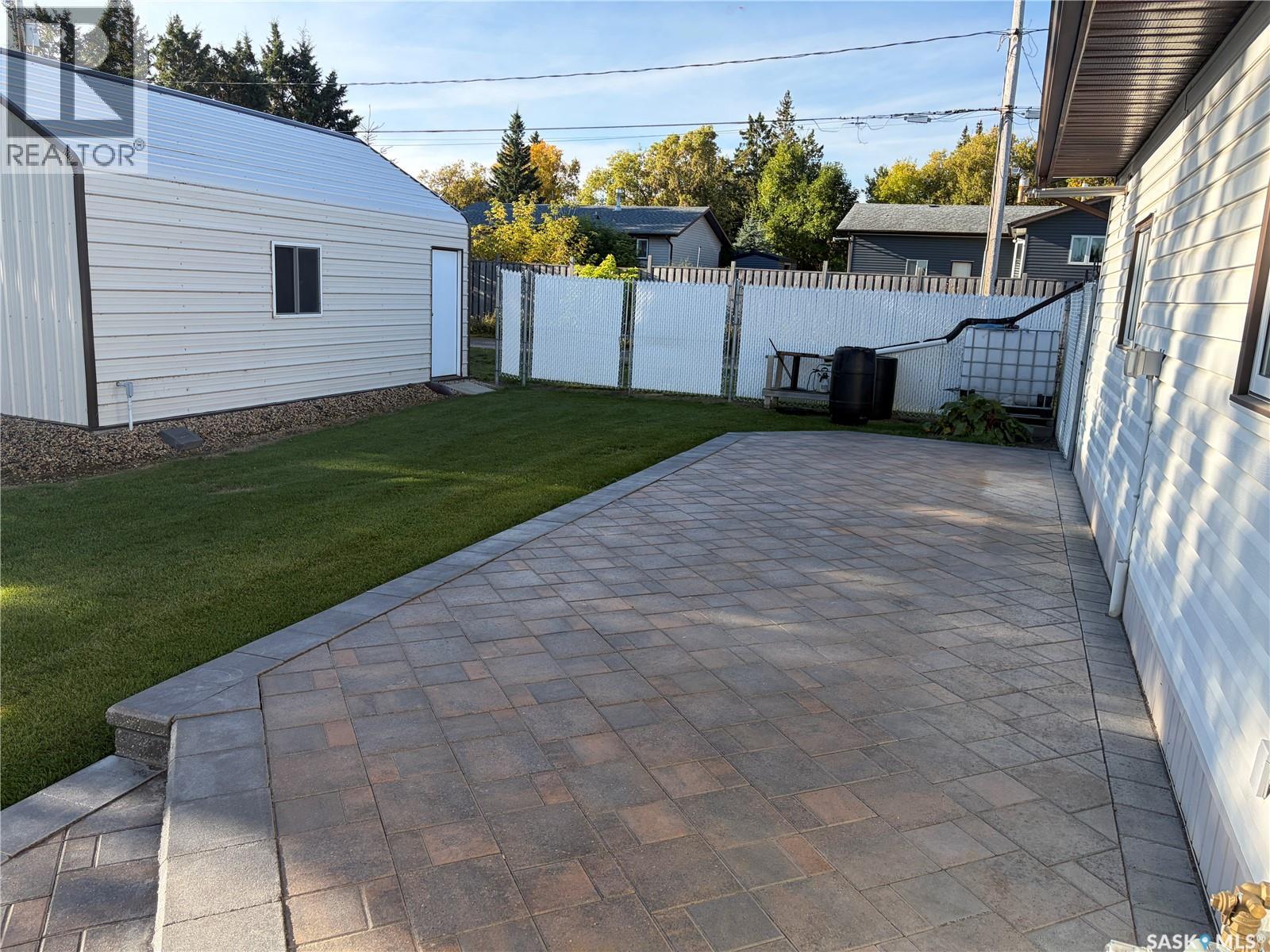 201 1st Street E, Kelvington, Saskatchewan  S0A 1W0 - Photo 24 - SK050979