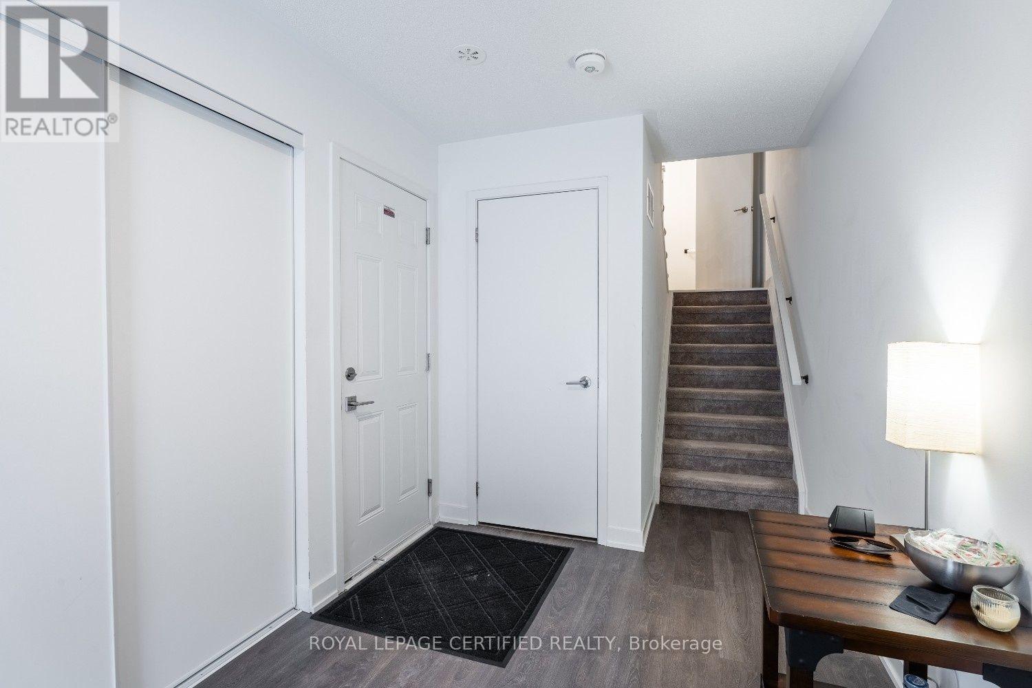 45 - 1121 Cooke Boulevard, Burlington (Lasalle), Ontario  L7T 4A8 - Photo 5 - W14028208