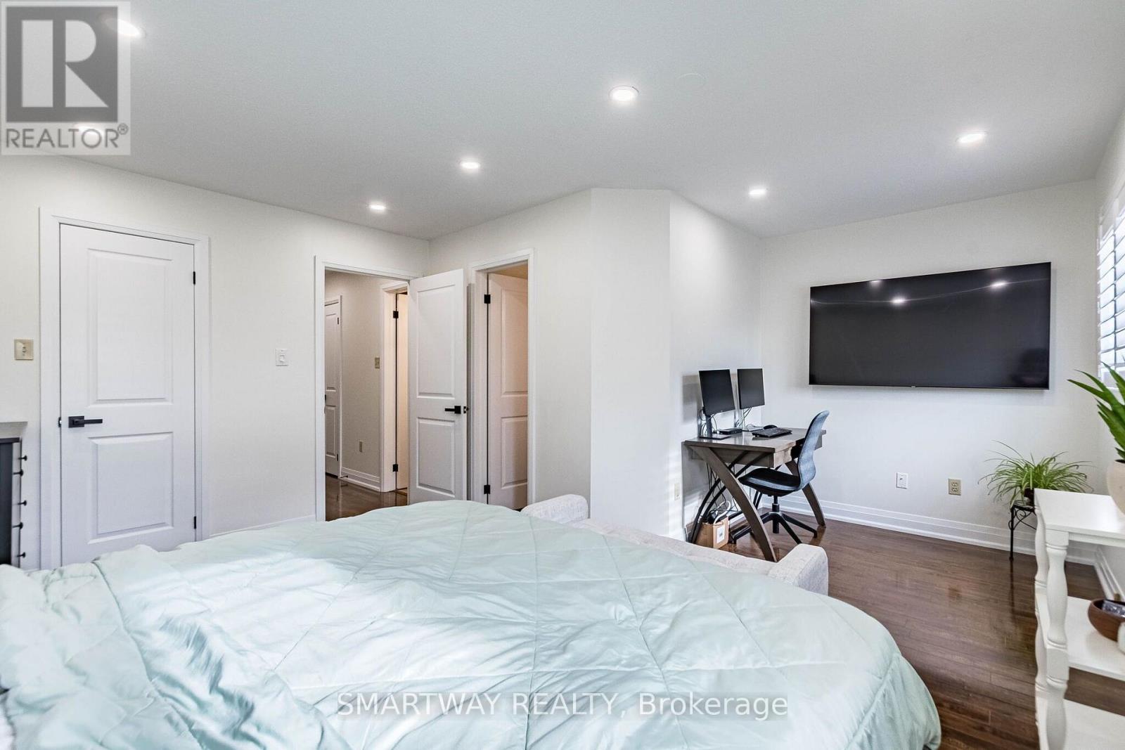 94 Goldenlight Circle, Brampton, Ontario  L6X 4N6 - Photo 27 - W14028300