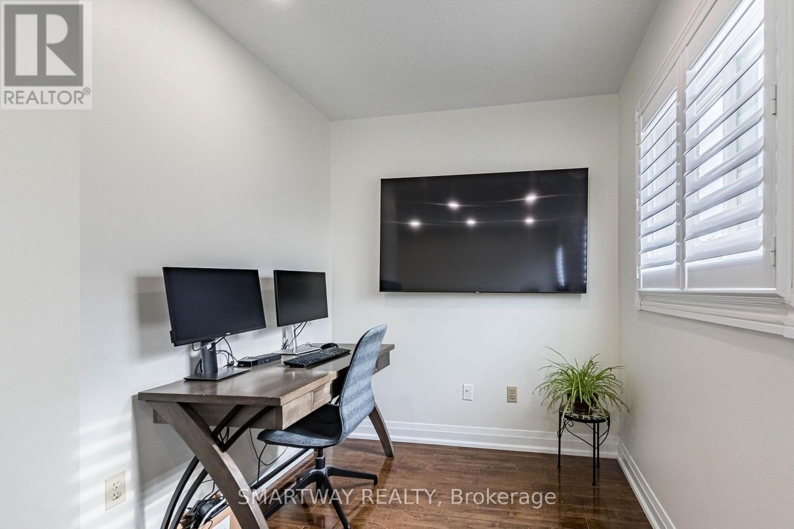 94 Goldenlight Circle, Brampton, Ontario  L6X 4N6 - Photo 28 - W14028300