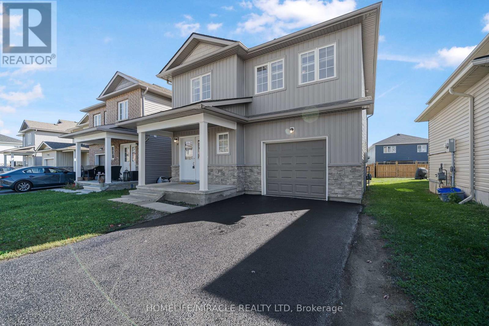 57 Brennan Crescent, Loyalist, Ontario  K0H 2H0 - Photo 4 - X14028010