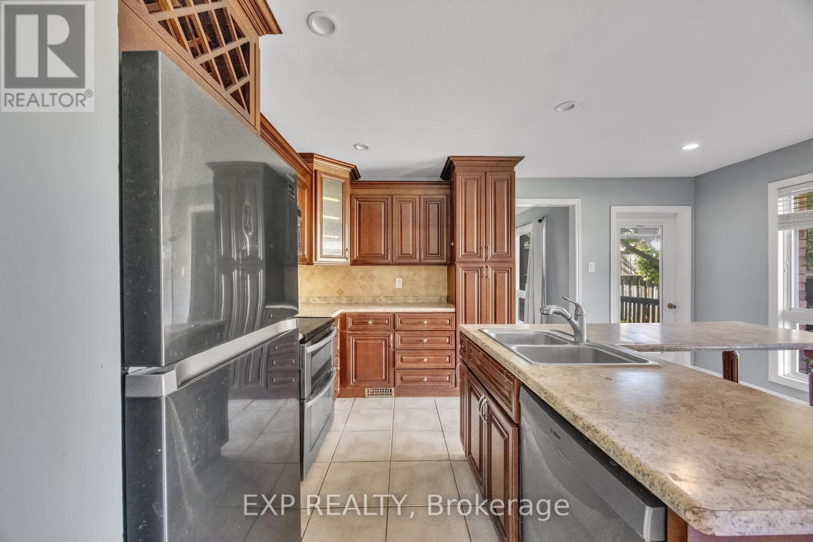 39 Linda Drive, Cambridge, Ontario  N3C 3W3 - Photo 10 - X14028038