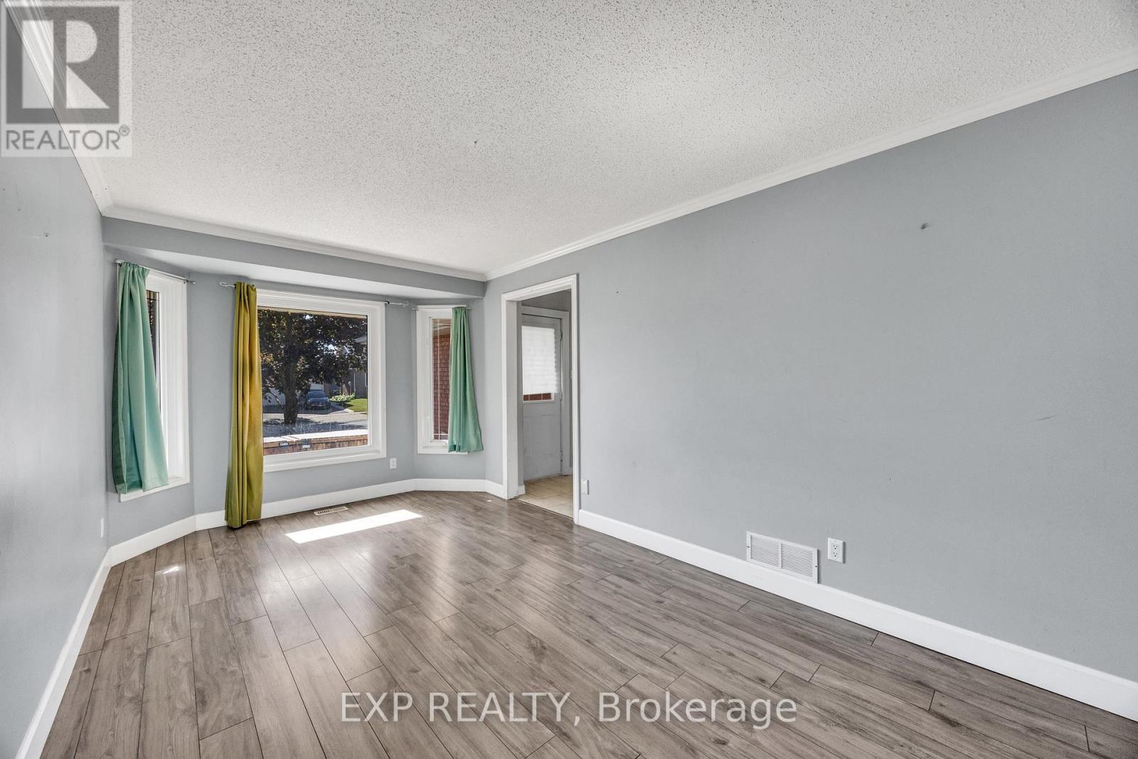 39 Linda Drive, Cambridge, Ontario  N3C 3W3 - Photo 7 - X14028038