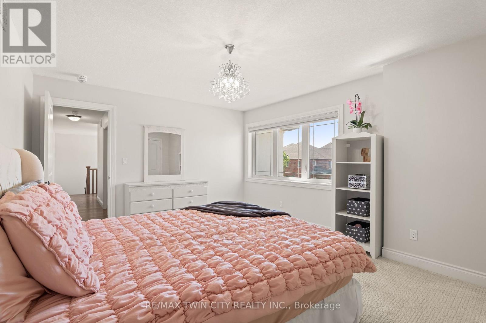 43 Frontier Drive, Kitchener, Ontario  N2P 0G3 - Photo 34 - X14028050