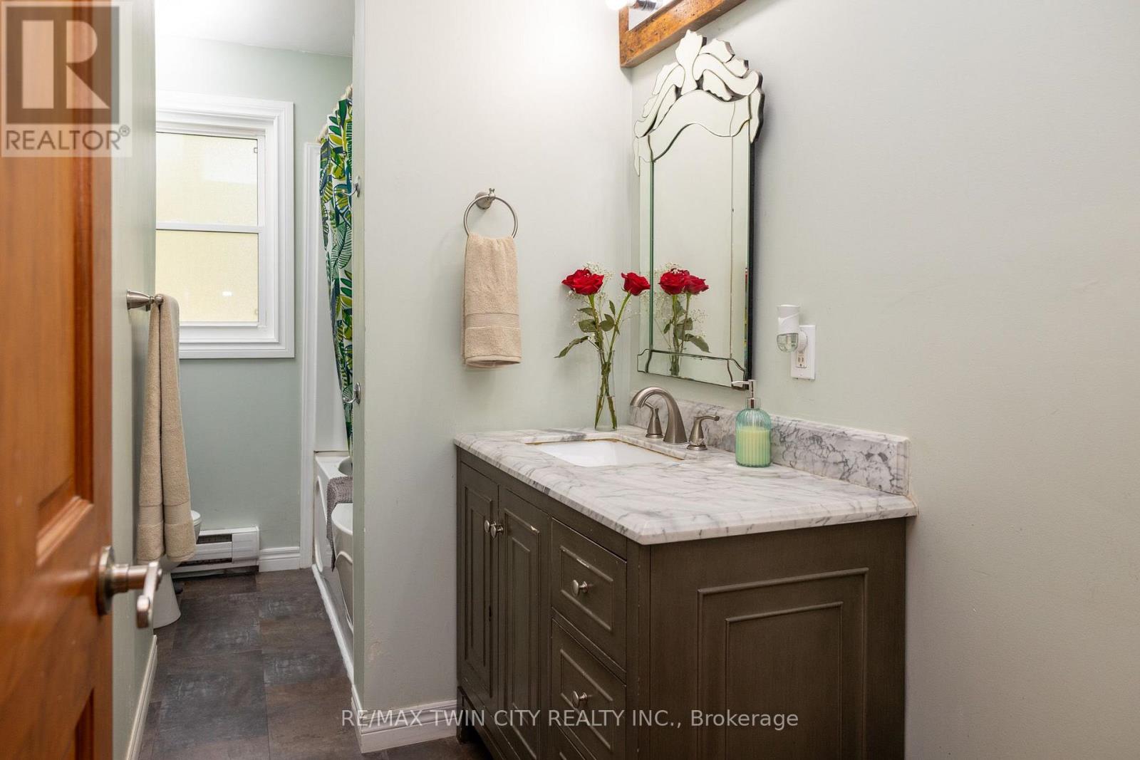 84 Etonia Road, Brant, Ontario  N0J 1V0 - Photo 30 - X14028082