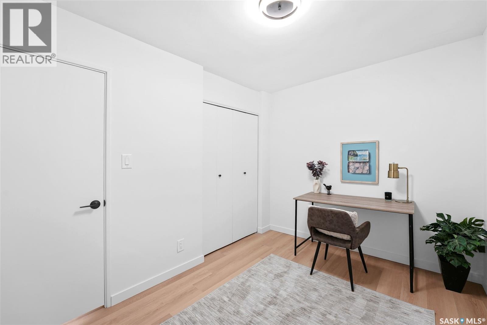 5004 1st Avenue, Regina, Saskatchewan  S4T 0A5 - Photo 14 - SK050971