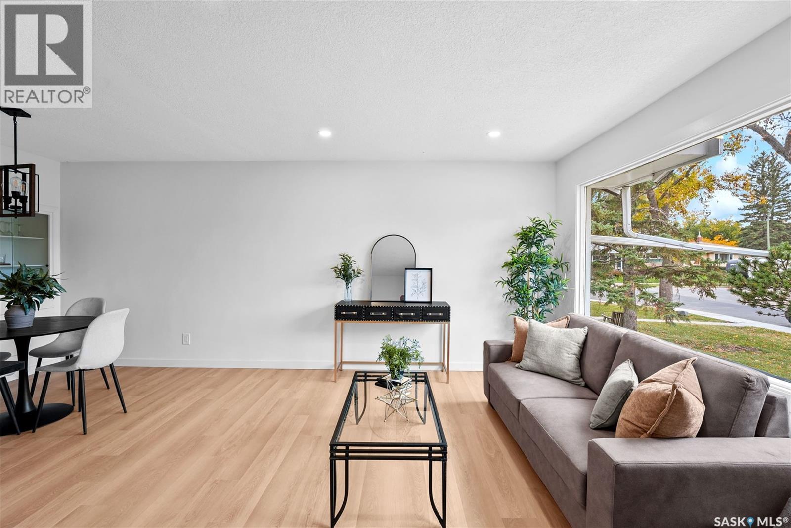 5004 1st AVENUE, regina, Saskatchewan