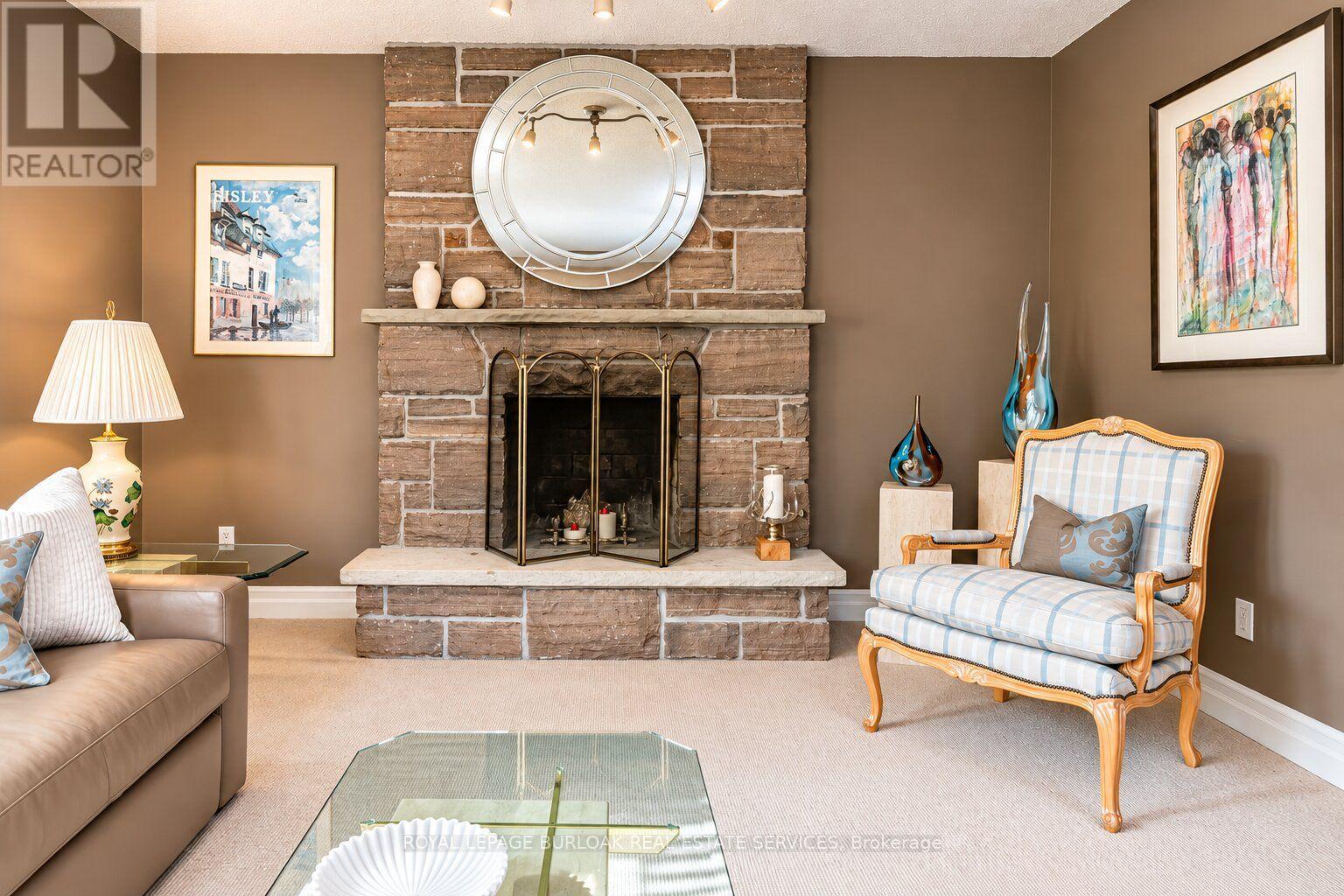 1820 Shady Creek Court, Mississauga, Ontario  L5L 3W2 - Photo 8 - W13763434