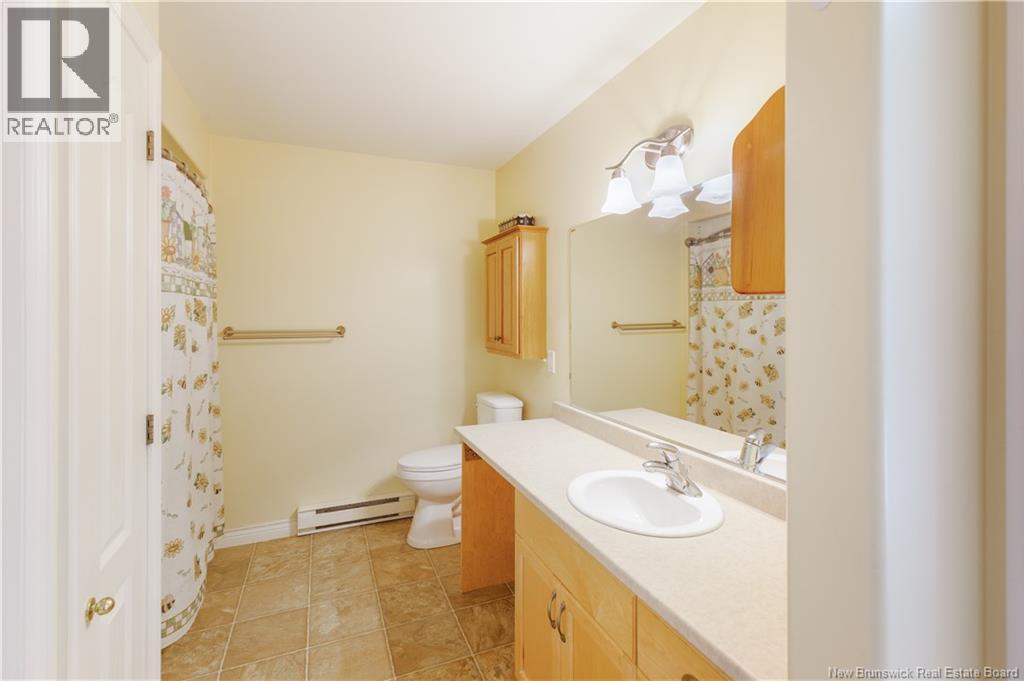 43 Dométhilde Crescent, Dieppe, New Brunswick  E1A 7R4 - Photo 20 - NB149272