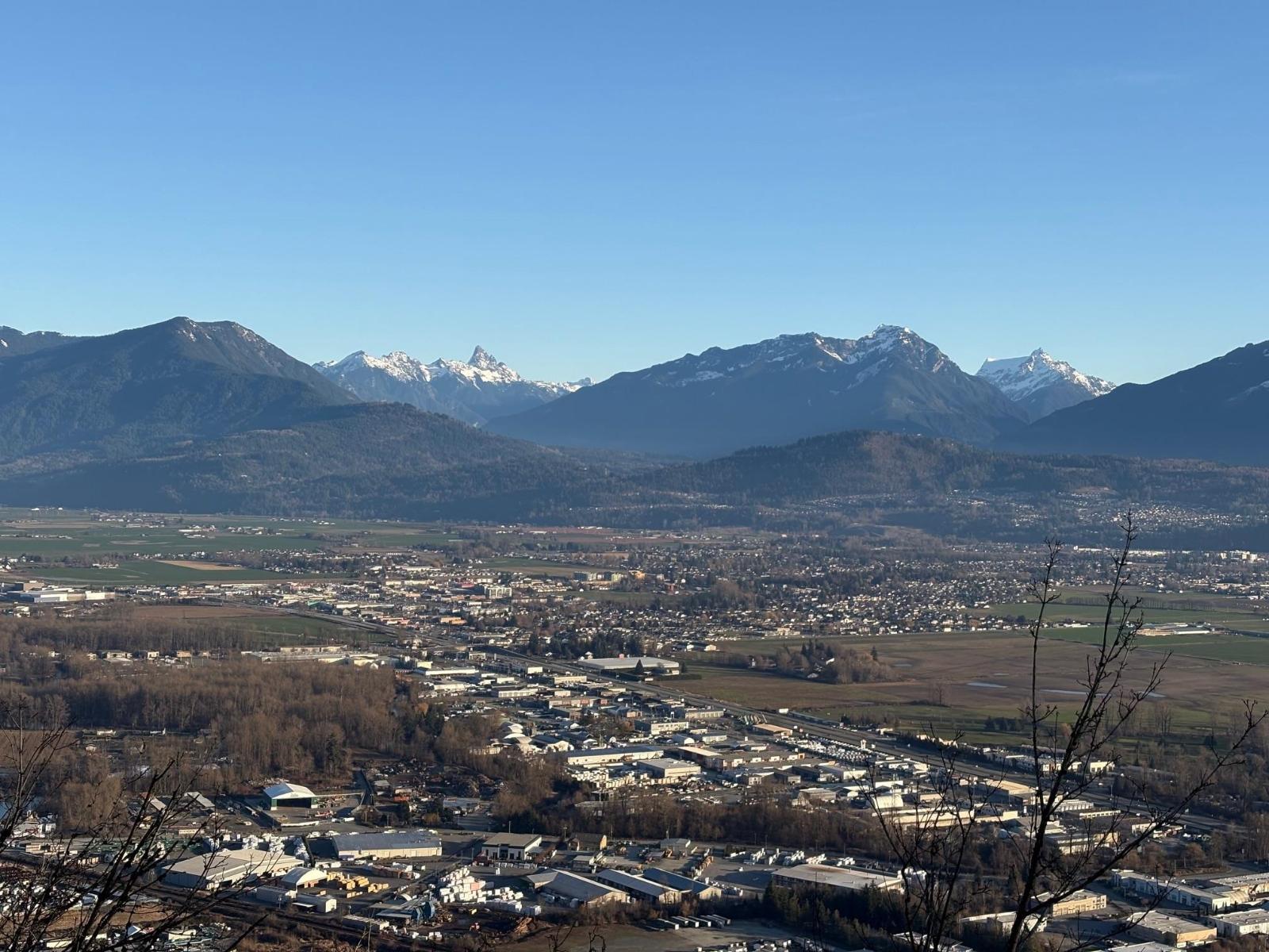 43619 BRACKEN DRIVE|Chilliwack Mountain