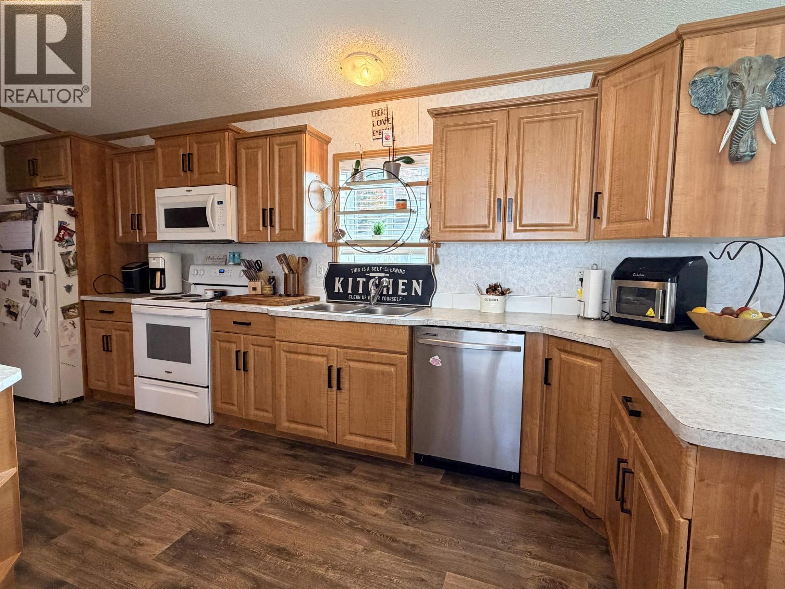 63 770 Eleventh Avenue, Williams Lake, British Columbia  V2G 2M4 - Photo 4 - R3174788