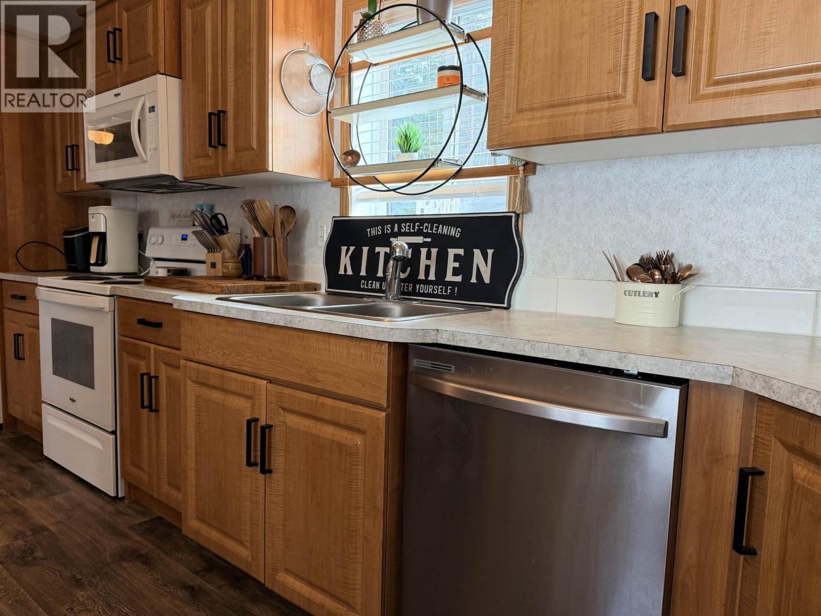 63 770 Eleventh Avenue, Williams Lake, British Columbia  V2G 2M4 - Photo 8 - R3174788