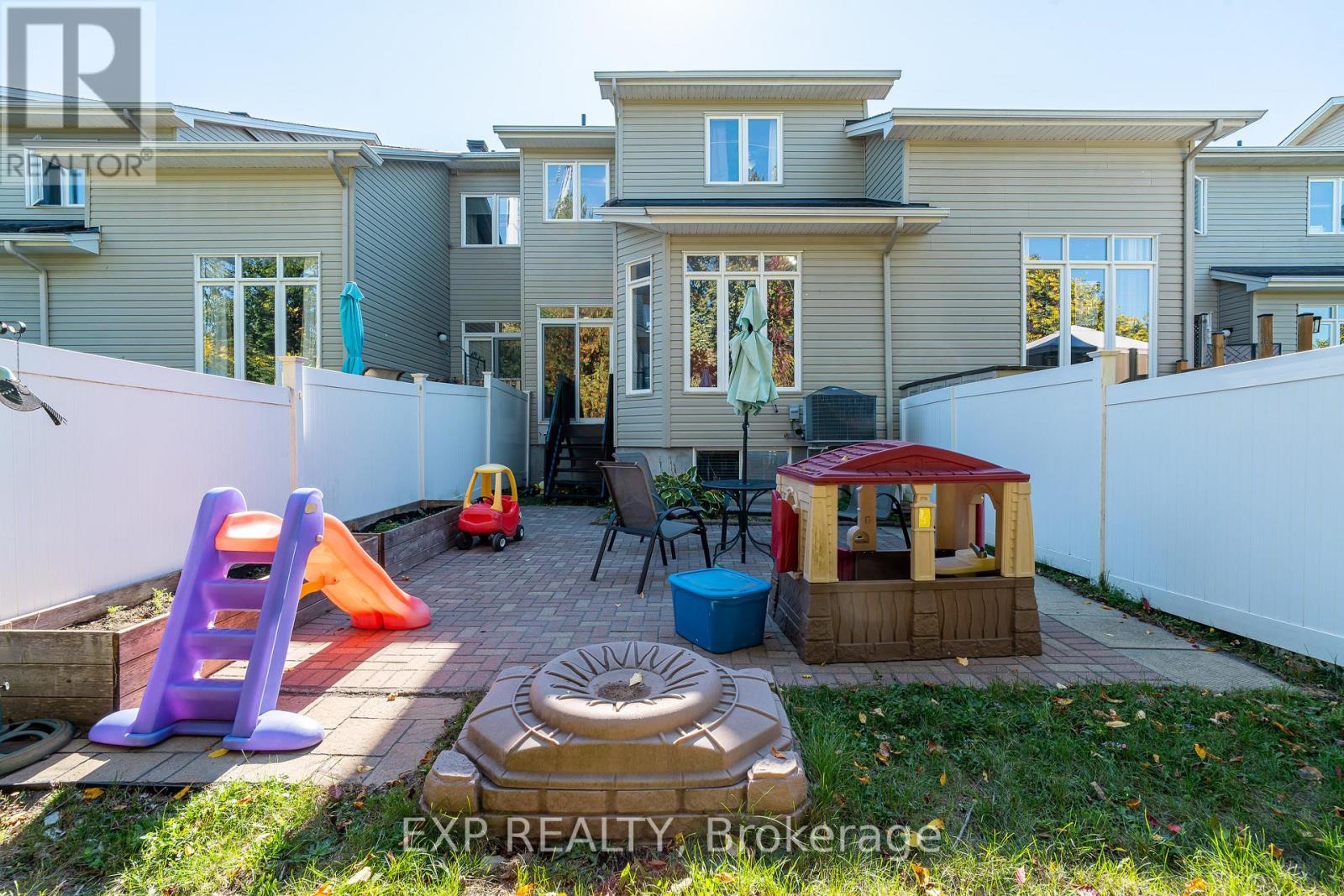 441 Foxhall Way, Ottawa, Ontario  K2M 0G1 - Photo 25 - X14028410