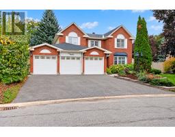 12 YARWOOD COURT, Ottawa, Ontario