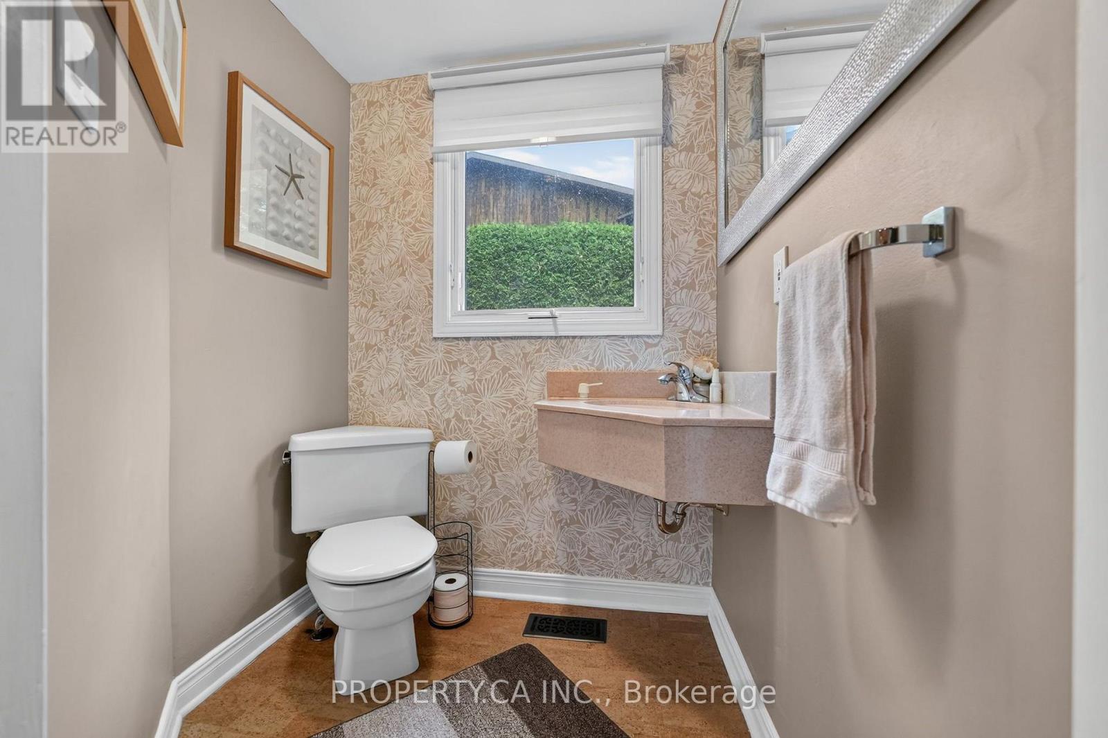22 Northview Road, Ottawa, Ontario  K2E 6A7 - Photo 17 - X14028432