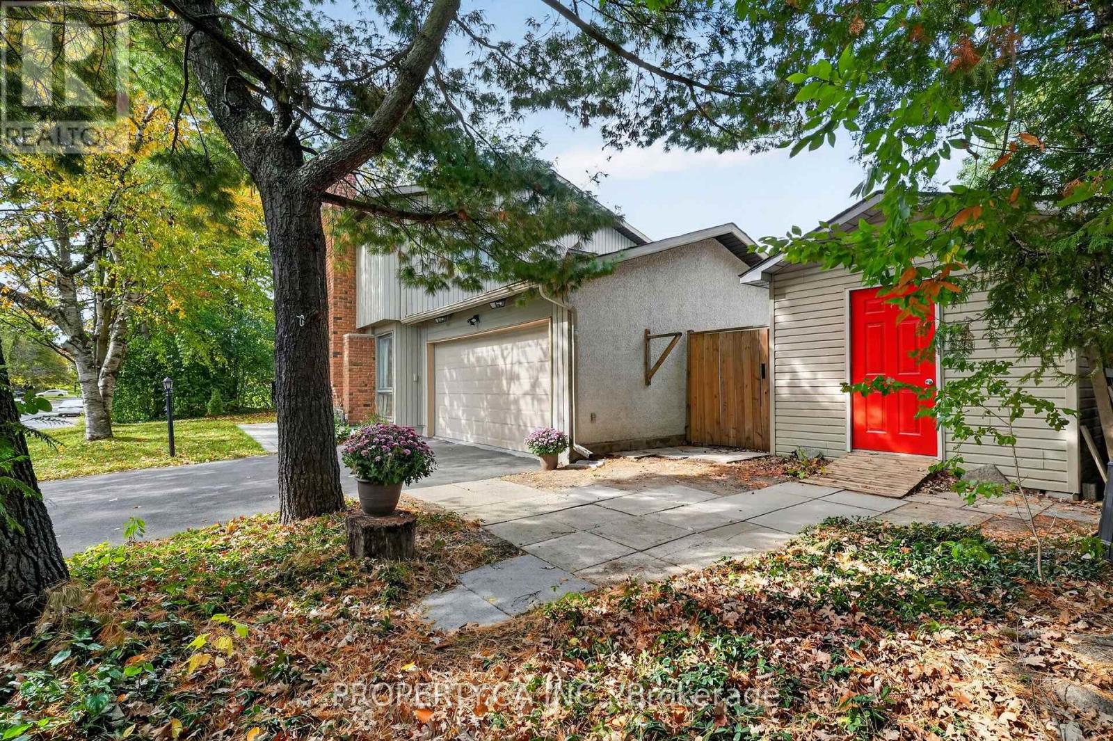 22 Northview Road, Ottawa, Ontario  K2E 6A7 - Photo 3 - X14028432