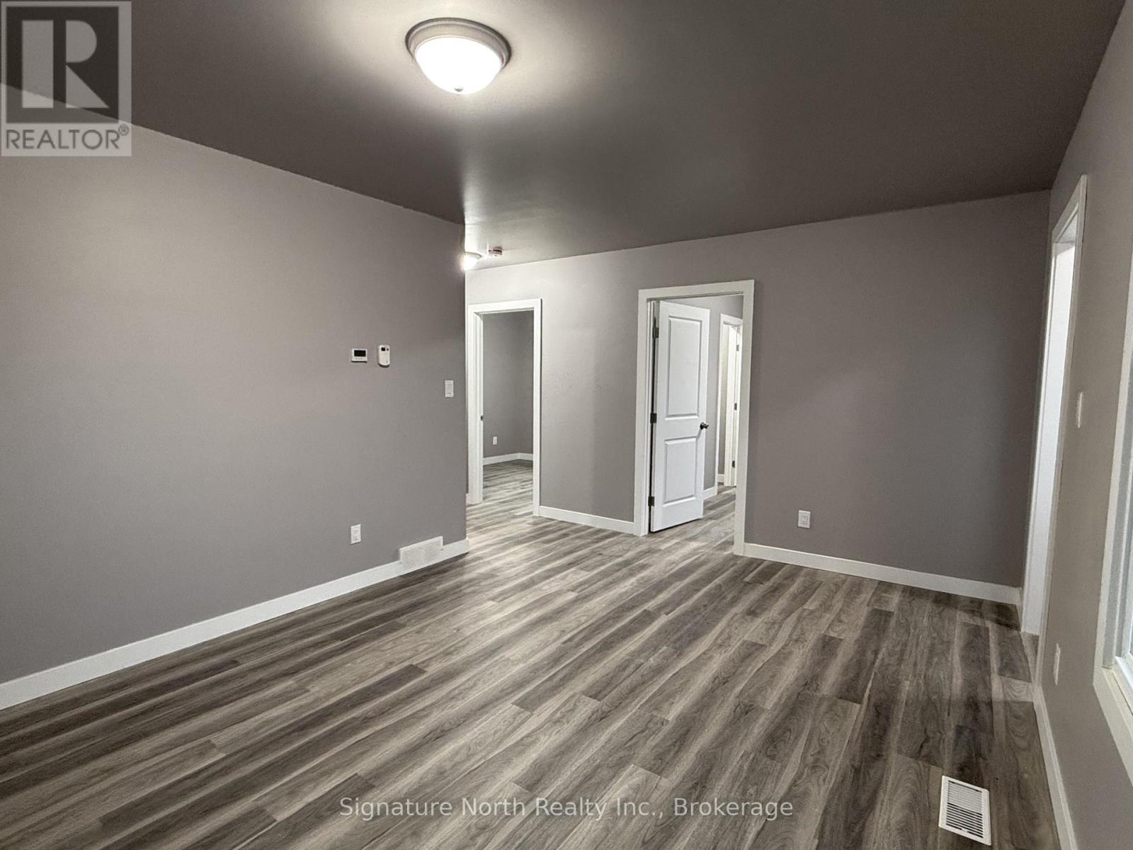 1004 Gore Street W, Thunder Bay, Ontario  P7E 3T1 - Photo 5 - X14028346