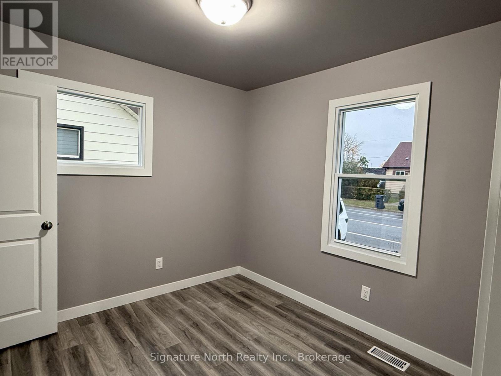 1004 Gore Street W, Thunder Bay, Ontario  P7E 3T1 - Photo 7 - X14028346