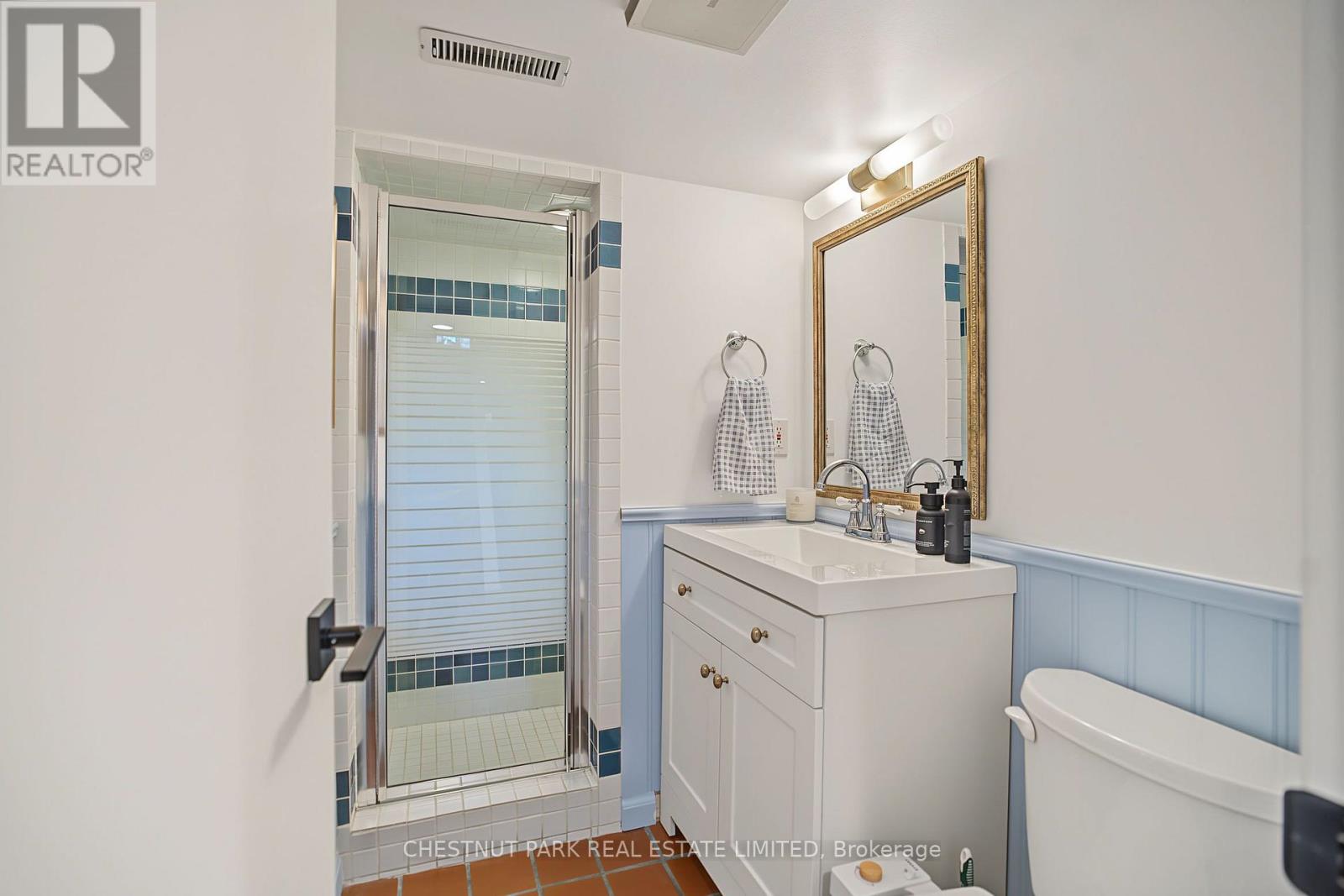 15 Millbrook Crescent, Toronto, Ontario  M4K 1H2 - Photo 36 - E14028330