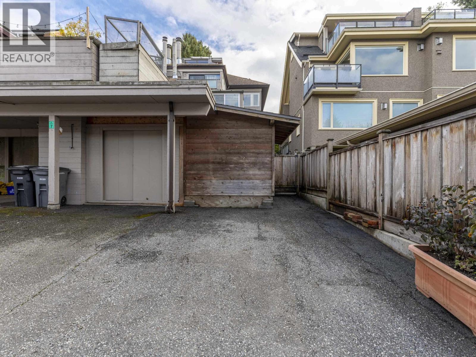 101 2535 York Avenue, Vancouver, British Columbia V6K 1E4 - Photo 26 - R3174705