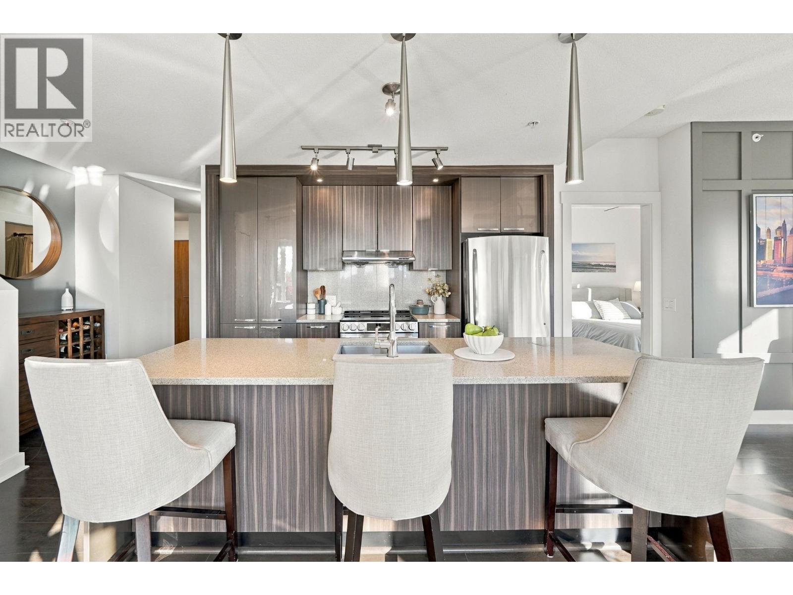 409 733 W 14th Street, North Vancouver, British Columbia  V7M 0C6 - Photo 6 - R3174743
