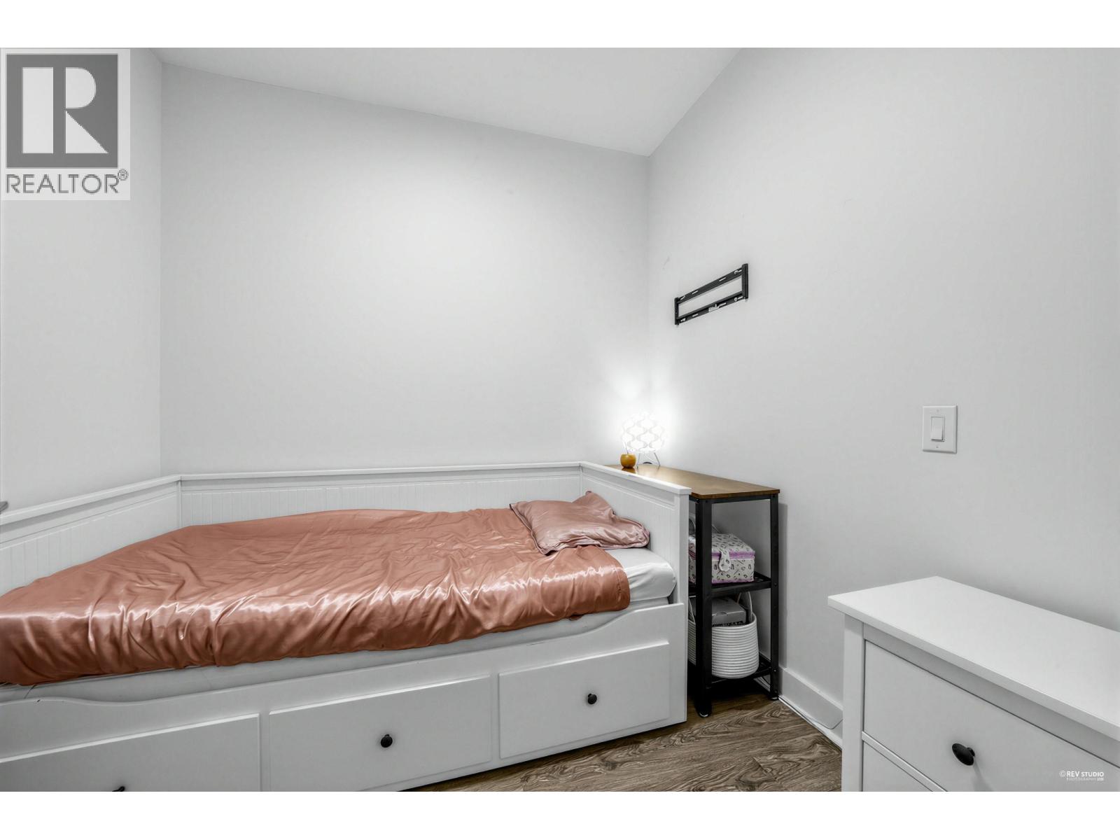 307 733 W 14th Street, North Vancouver, British Columbia  V7M 0C6 - Photo 13 - R3174745