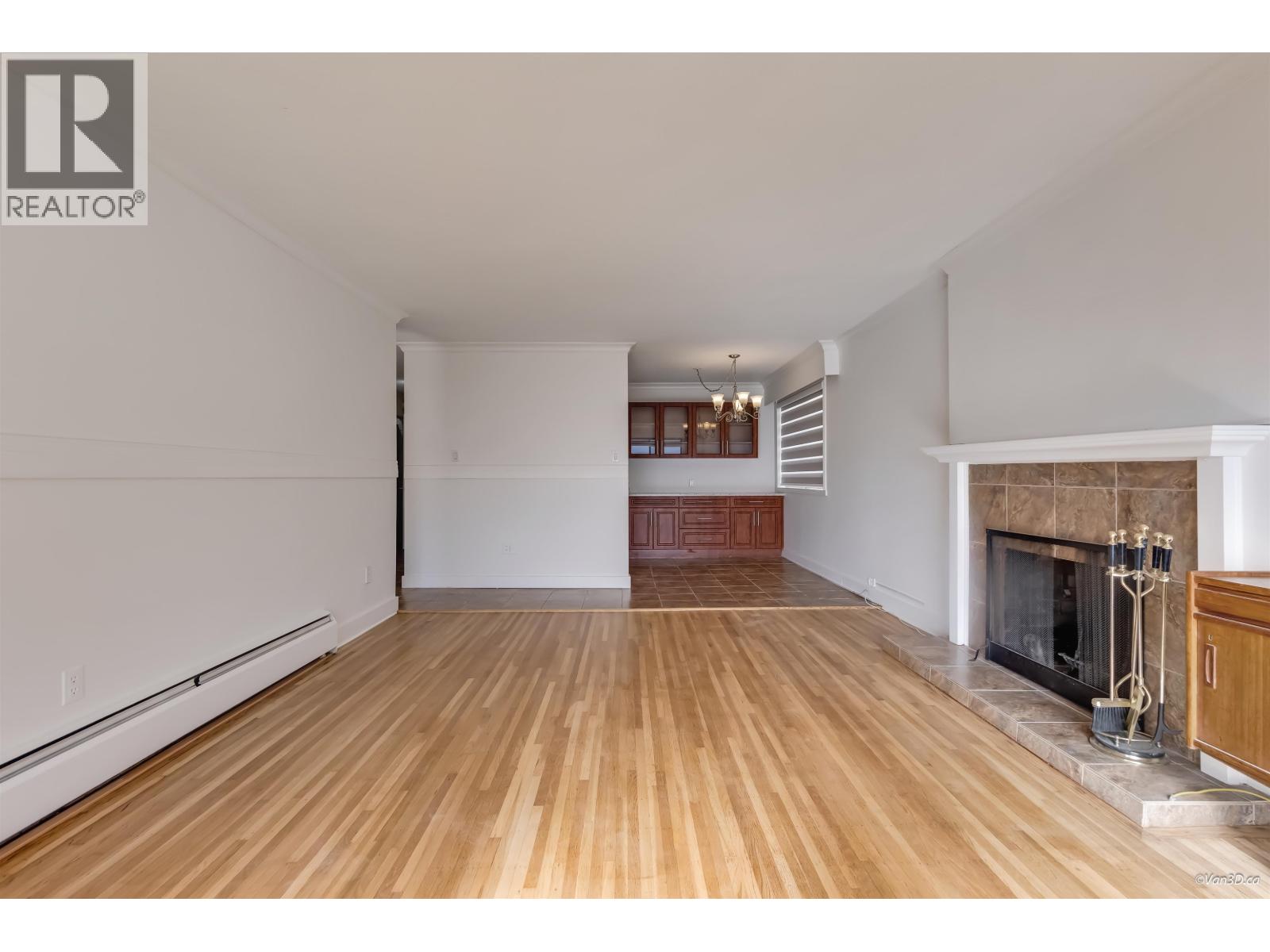 111 235 E 13th Street, North Vancouver, British Columbia  V7L 2L6 - Photo 8 - R3174748