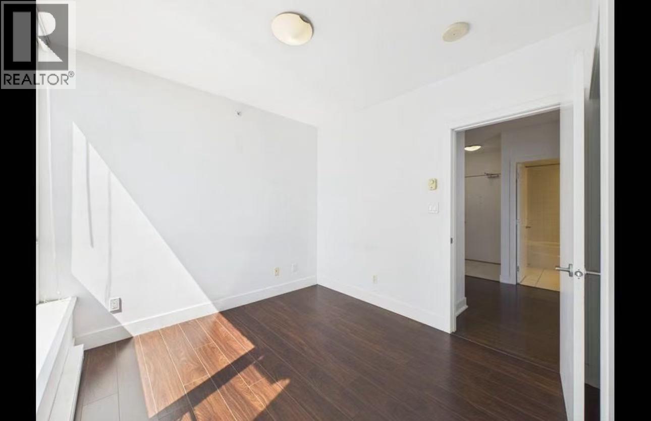 4808 Hazel Street, Burnaby, British Columbia  V5H 0A2 - Photo 9 - R3174760