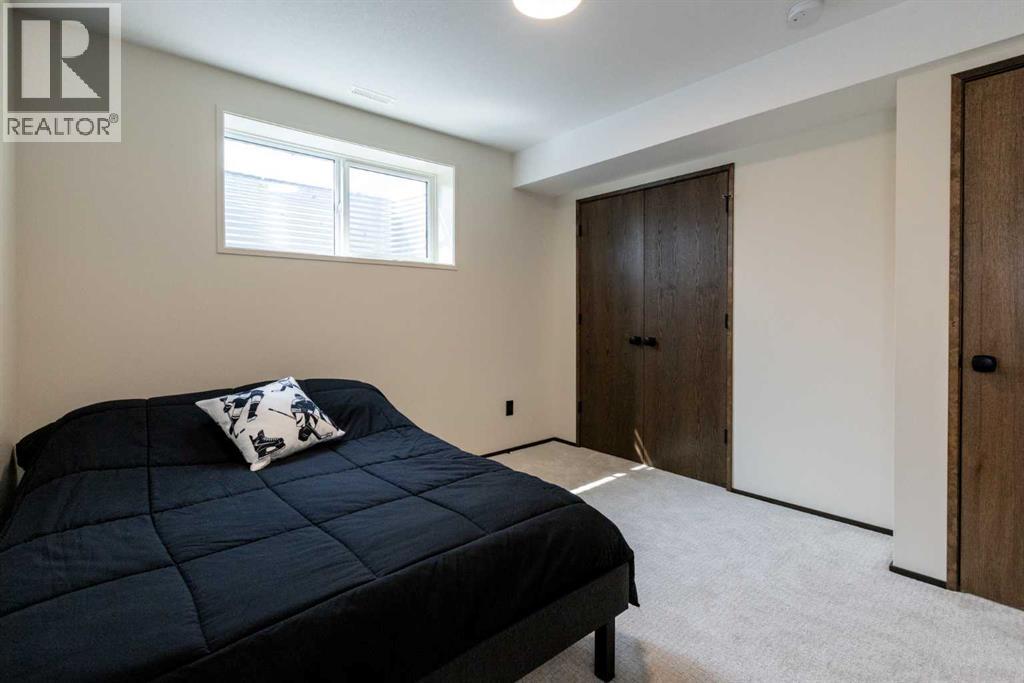 5 Springfield Boulevard, Sylvan Lake, Alberta  T4S 0S5 - Photo 27 - A2351126
