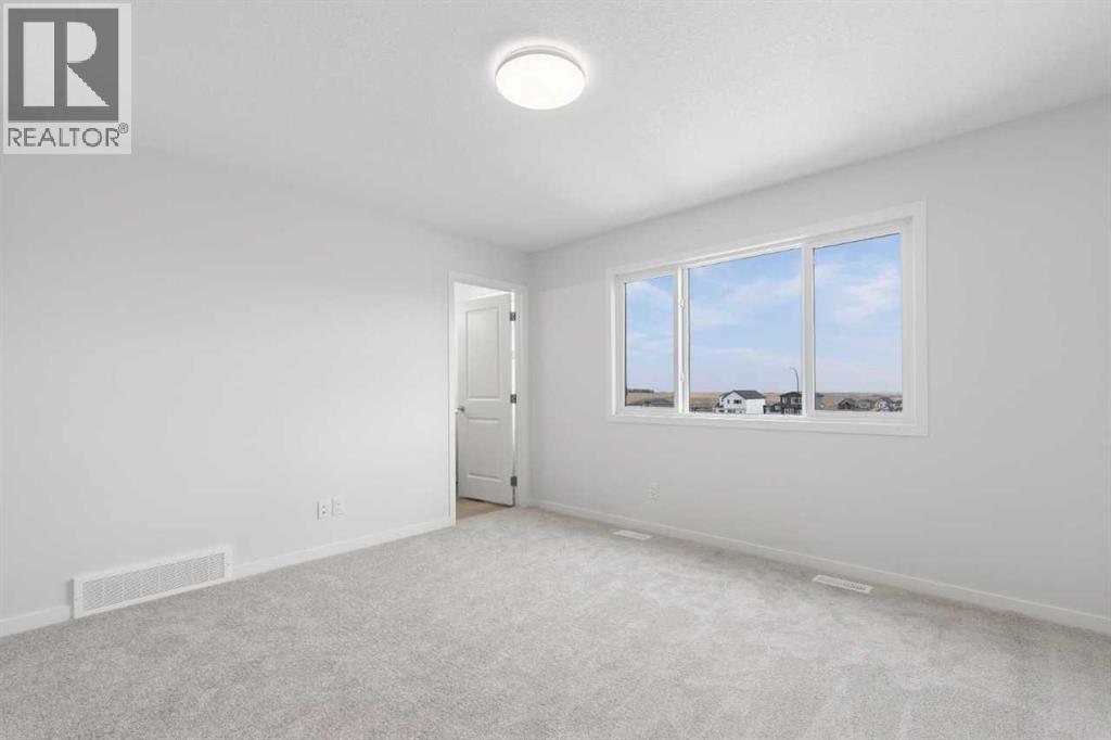 48 Lucas Green NW, Calgary, Alberta  T3P 2X5 - Photo 29 - A2351395