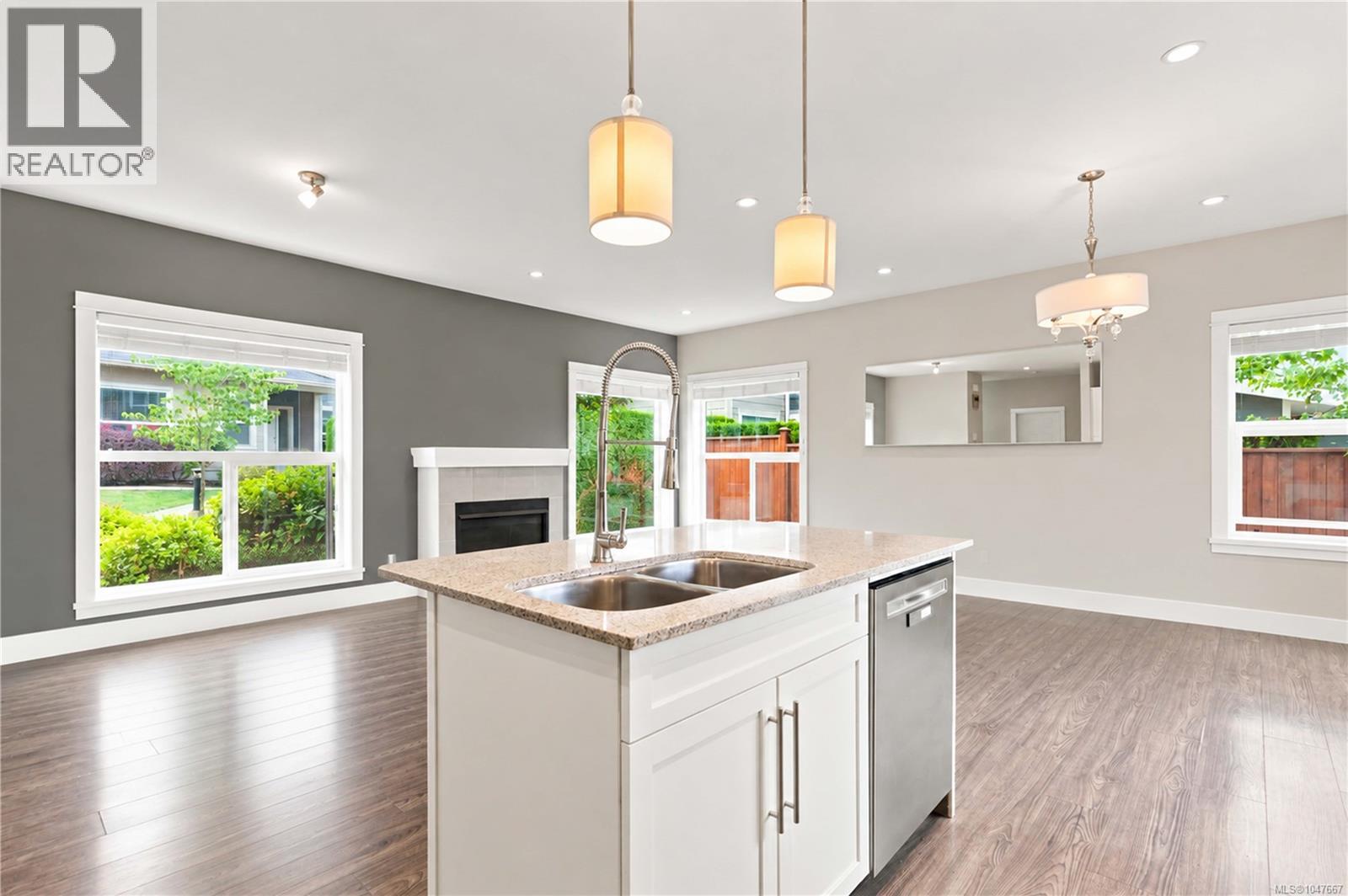 18 1515 Keating Cross Rd, Central Saanich, British Columbia  V8M 1W9 - Photo 3 - 1047667