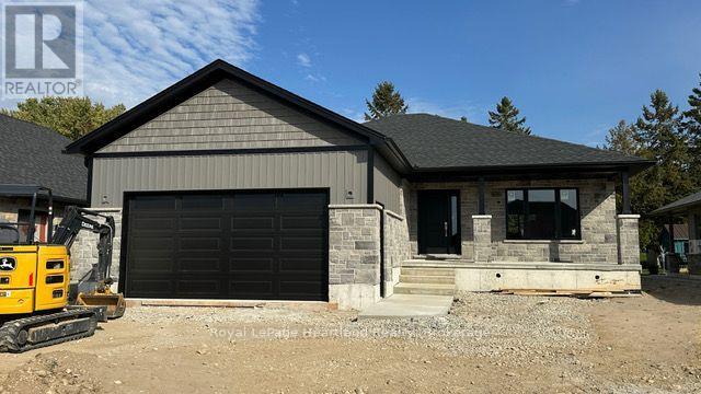 23 Galen Street, South Bruce, Ontario  N0G 2S0 - Photo 2 - X14028408