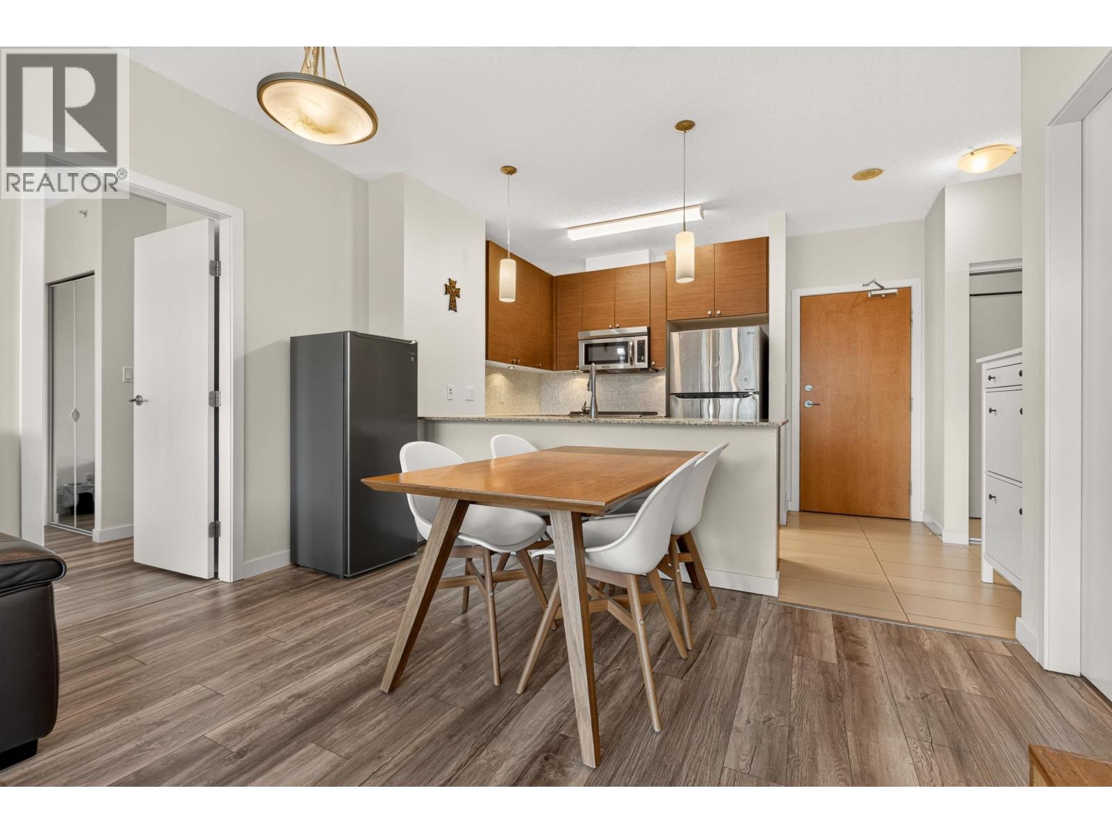1503 400 CAPILANO ROAD
