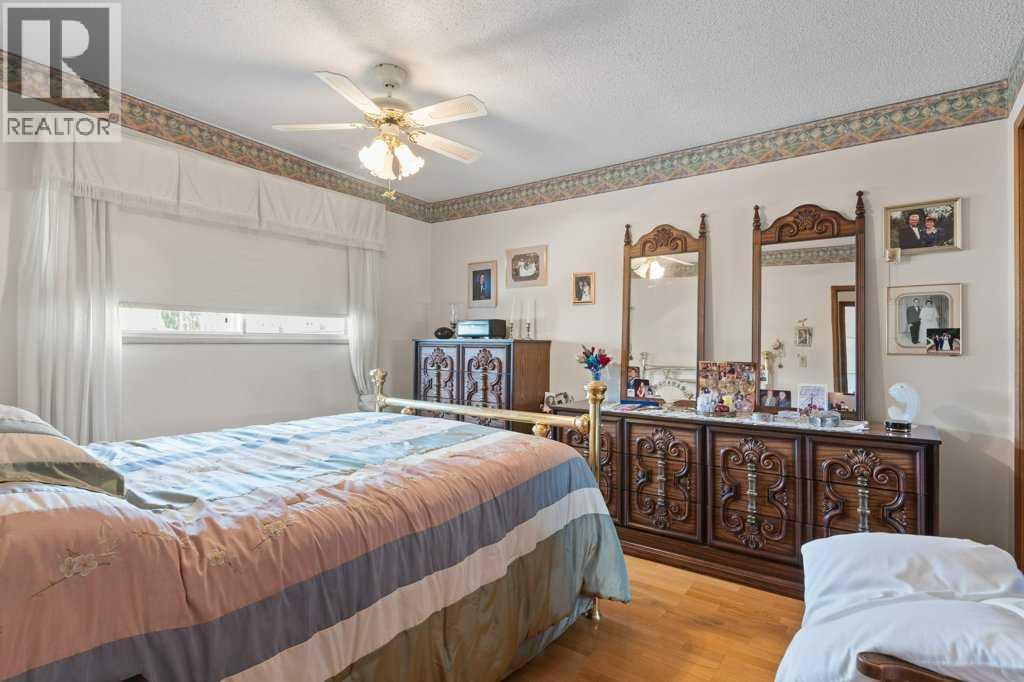 938 41 Street Sw, Calgary, Alberta  T3C 1X2 - Photo 33 - A2351907