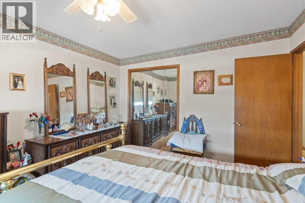 938 41 Street Sw, Calgary, Alberta  T3C 1X2 - Photo 34 - A2351907