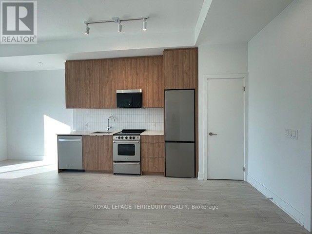 702 - 3008 William Cutmore Boulevard, Oakville, Ontario  L6H 7G1 - Photo 8 - W13880552