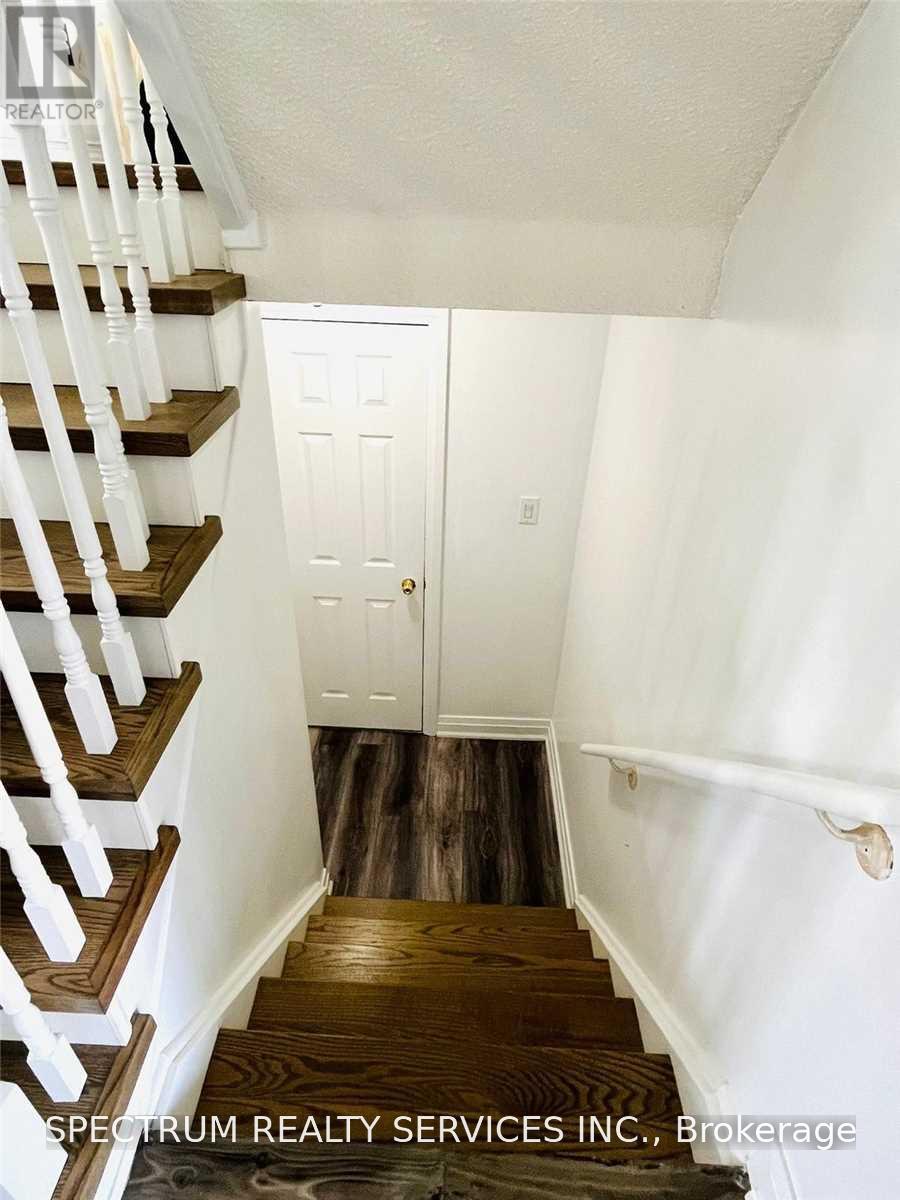 1033 Gordon Heights, Milton, Ontario  L9T 5S9 - Photo 23 - W14028320