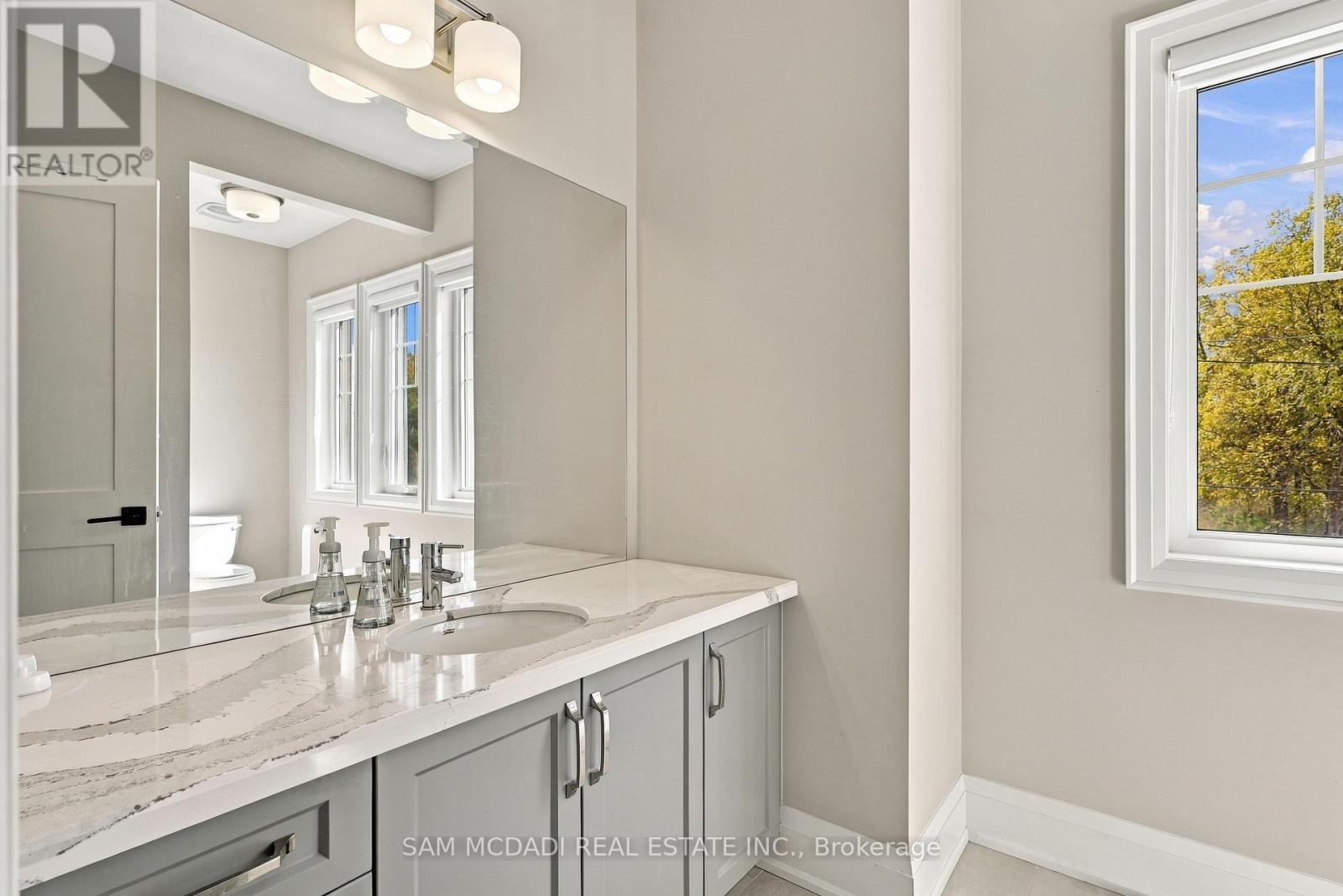 319 Eaton Street, Halton Hills, Ontario  L7G 6N7 - Photo 29 - W14028324